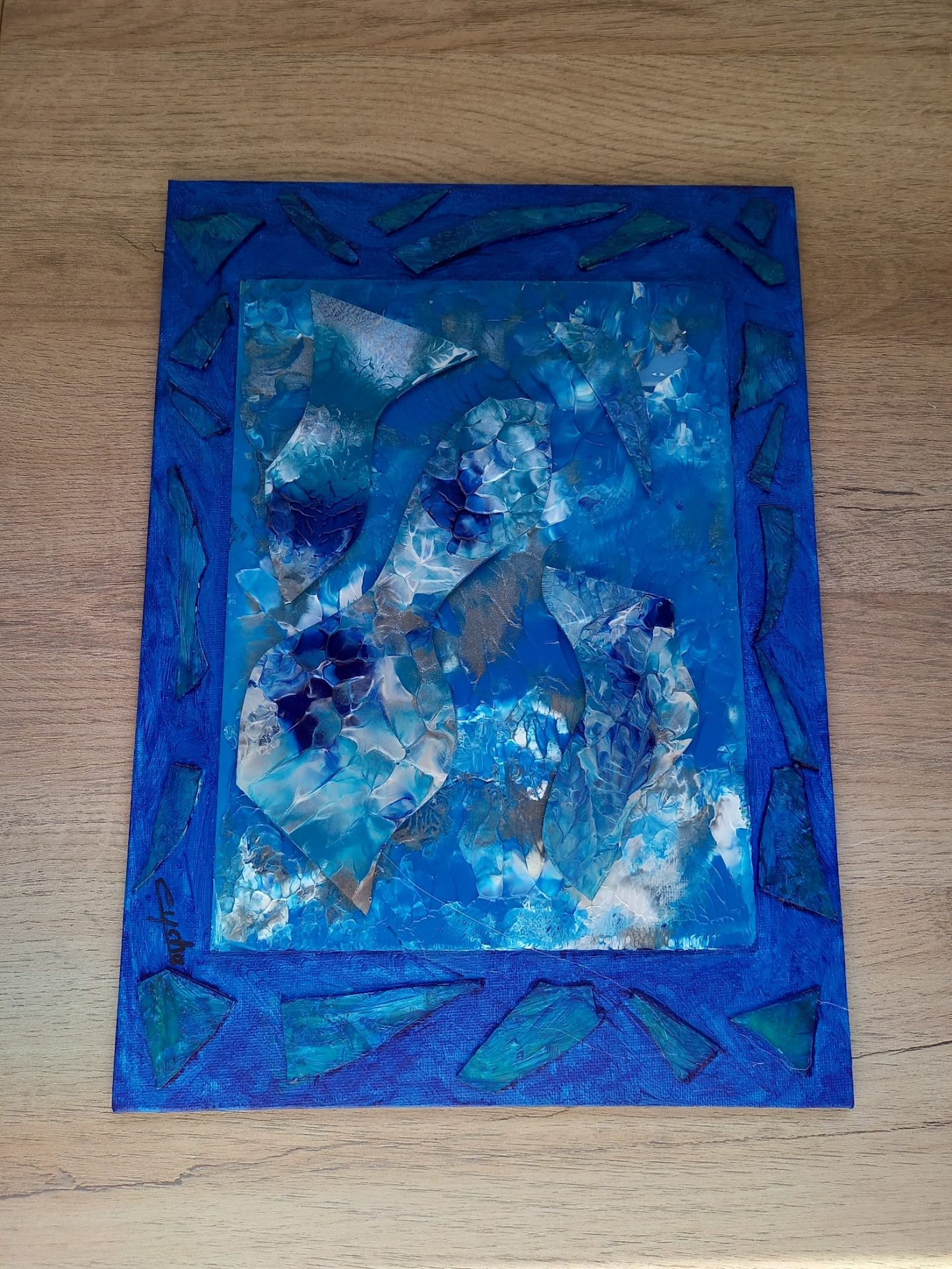 "Archipel céleste" 33x24 cm Technique mixte sur toile, dominée par des teintes de bleu et des éclats dorés.